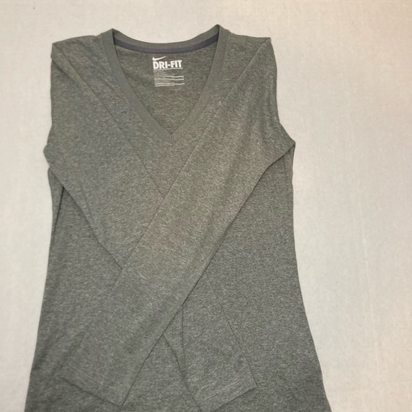 Nike Dri-Fit Long Sleeve - Picture 3 of 4